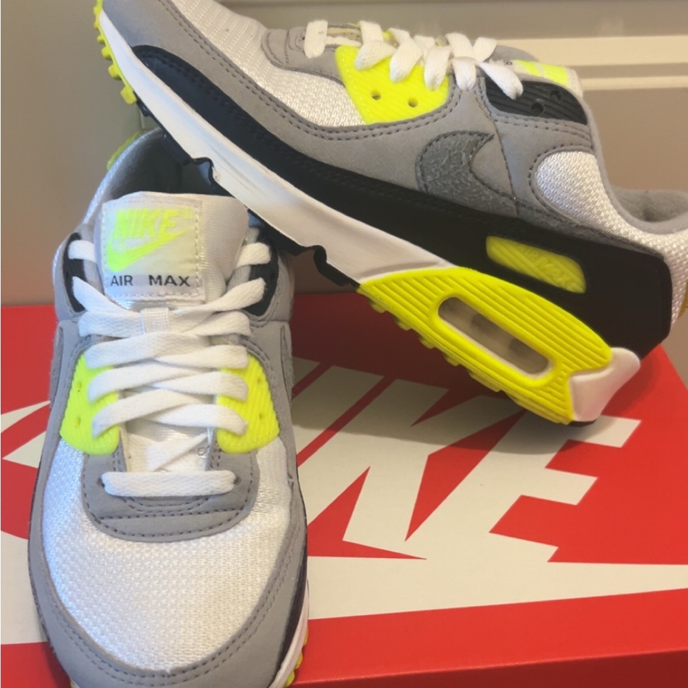 Nike Air Max 90 (lime green)
